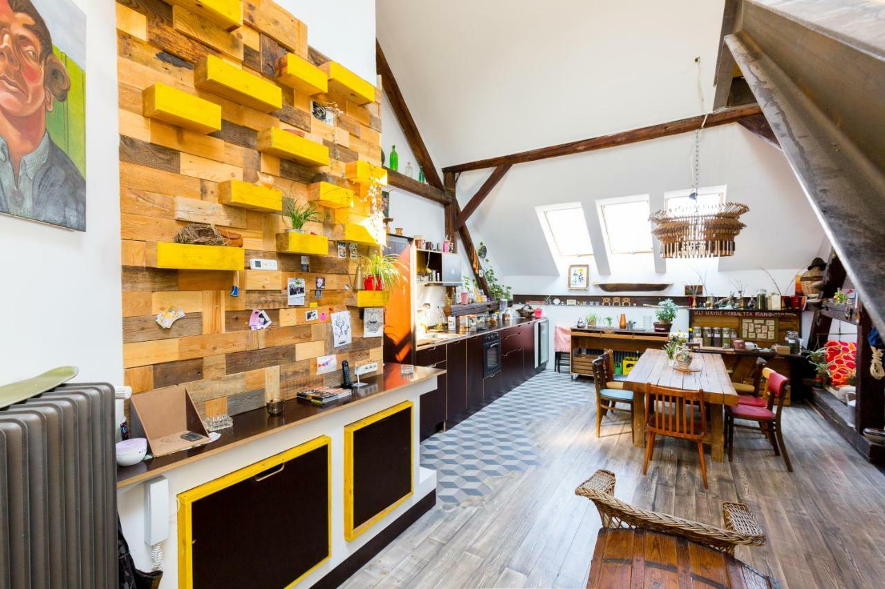 Nest Hostel